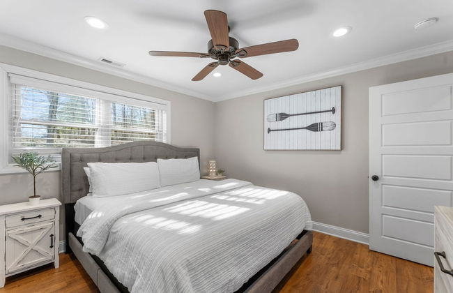 Waking Up Norman Lakefront Getaway w Kayaks Fire Pit Lake Views - Foto 25