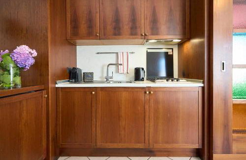 -LUMINOSA 5 STARS WITH BALCONY- Wifi Netflix 15 minutes from Duomo - Foto 8