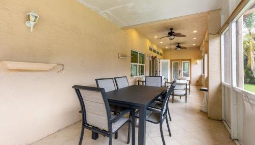 Chill & Spacious 3BR - Beaches & Backyard Fun - Foto 5