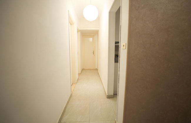 Ivory Petal Bliss 2BR Apt - Foto 51