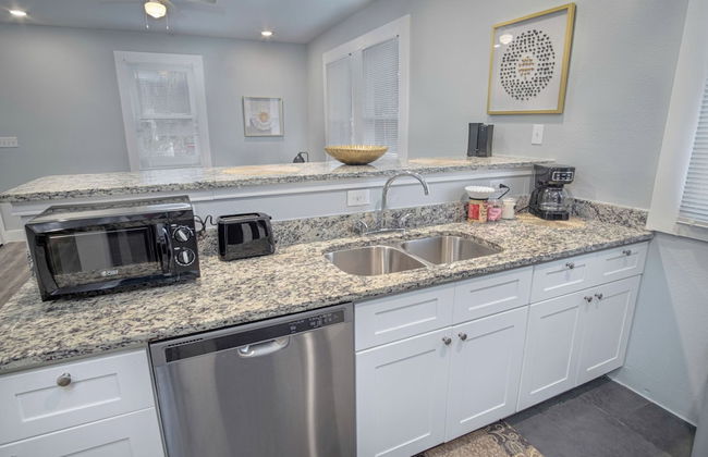 Impressive Cozy Historic 3BR Apt 101 Near Downtown - Foto 9