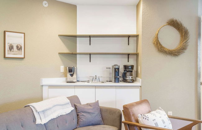 Rocky Shore Tranquility - Ozark Mtn Resort Amenities - Photo 22