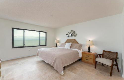 Luxury, Direct Oceanfront Unit and Balcony, Southeast Corner, Heated Pool, Garage Parking - Foto 4