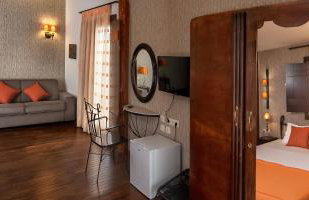 Polys Guest House - Foto 13