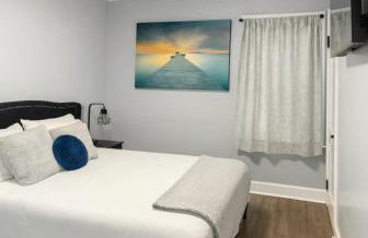 Spacious Three Bedroom Parma Home Sleeps six Near Cleveland - Foto 15