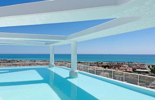 Global Properties, Apartamento con terraza y vistas a la piscina en Gran Canet - Photo 60