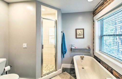 1 Mi to Lake Chic Arizona Cabin with Large Porch! - Foto 14