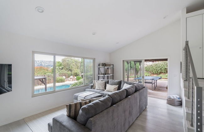 Spacious and Bright 5-bedroom Oasis Pool and Yard - Foto 45