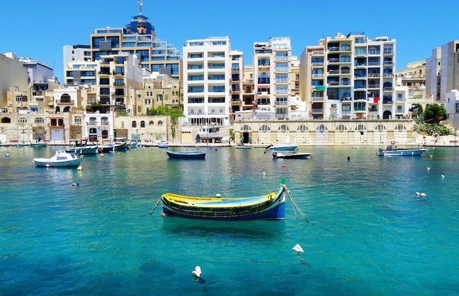 Art Deco Apartment in Central Sliema - Photo 40