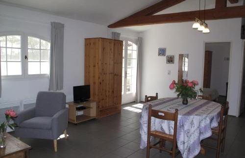 Résidence Miro, gîtes équipés été et hiver, tennis, piscine - Foto 46