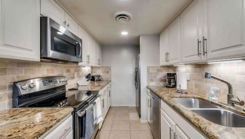 Stylish Furn 3BD Condo Six Flag Grand Prairie GP64A - Foto 4