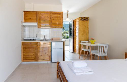 Ο Μόλος - Photo 19