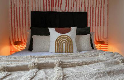 London Acton - hot tub, cinema, games & arcade - Foto 6