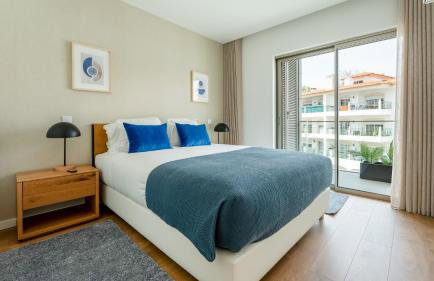 Modern 2BR w Rooftop Pool & Parking by LovelyStay - Foto 3