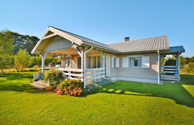 Comfortable Holiday Home for 8 People, Oswino - Photo 1