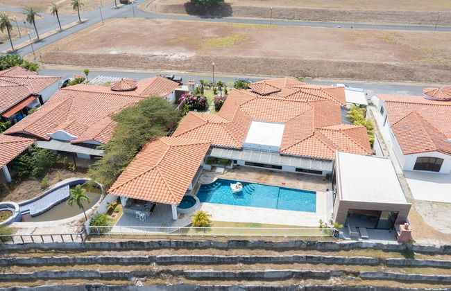 The Wow House by Acomodo - Photo 6