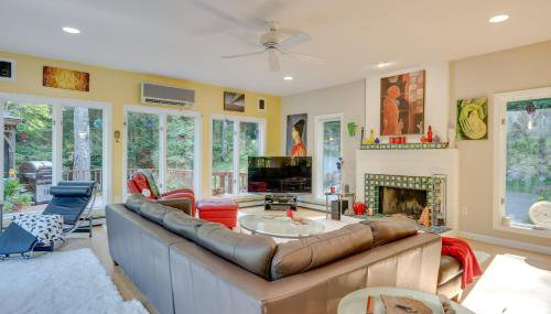 Charming Thornton Escape with Sauna and Gazebo! - Foto 3