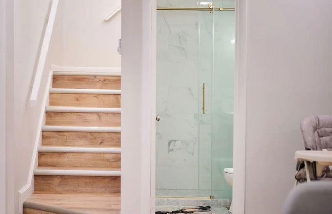 Luxury Family Escape Hottub/sauna/billiard/pool 4 Bedroom Home by RedAwning - Foto 27