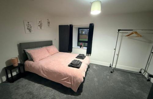 Luxury home 5 bedroom 3 bathroom games room parking - Foto 36