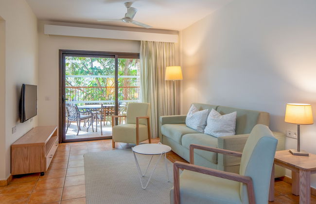 Royal Sunset Beach Club - Photo 14