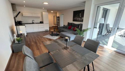 Jellys Apartment - 70qm - Balkon - Küche - Parken - 2x smart TV - King Size Bett - nur 5min zum Europa Park - Foto 2