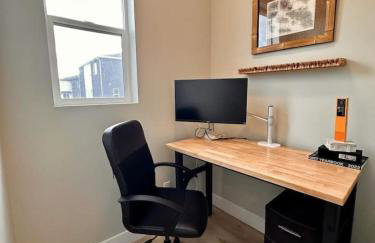 Newly Built Chic Utah Valley Gem l Theo - Foto 17