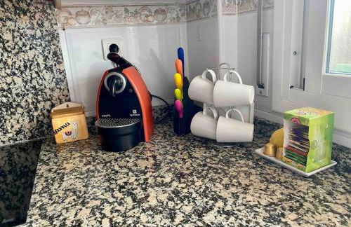 Big Family Terrassa Parking and noise free - Photo 30