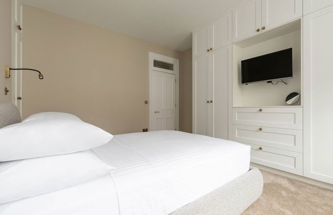 Great Russell Street by Onefinestay - Photo 2