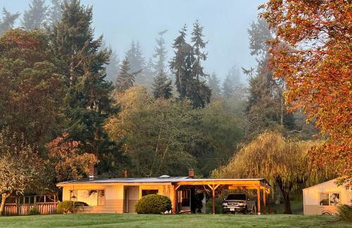 Beach and Bay Access! 5-Acre Whidbey Island Retreat - Foto 24