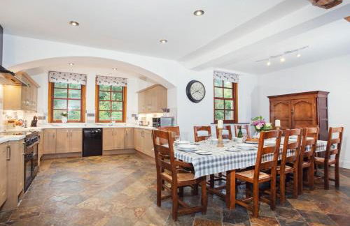 5 Bed in Worcester oc-75602 - Photo 5