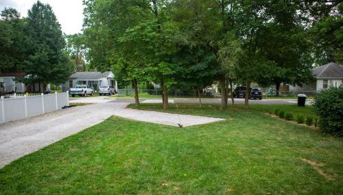 Cheerful 2-Bedroom with convenient Expressway access - Foto 3