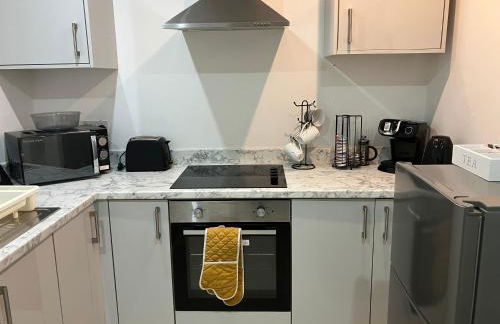 Lancing Apartments - Spacious 2 Bed - Sleeps 6 - Burnham Village - Foto 31