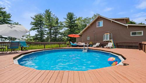 Cheerful Home | Fire Pit | Sleeps 8 - Foto 1