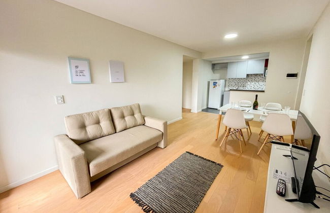 Spacious 1 Bedroom Apartment in Rosario - Photo 4