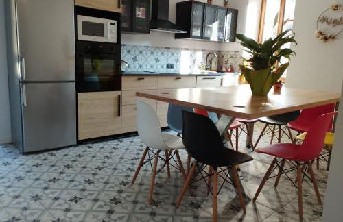 CoLiving des Moulins sur Crémieu 3étoiles - Proche de Lyon & Bugey - Foto 54