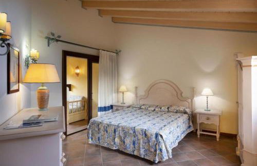 Beautiful Il Giardino degli Oleandri one bedroom Premium sleeps 4 - Foto 6