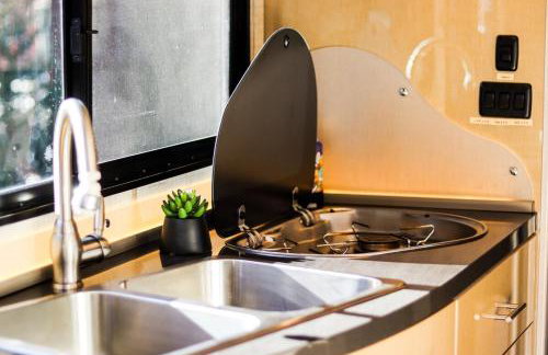 Navi- HUGE yard- MEGA playset- CUTE RV - Foto 16