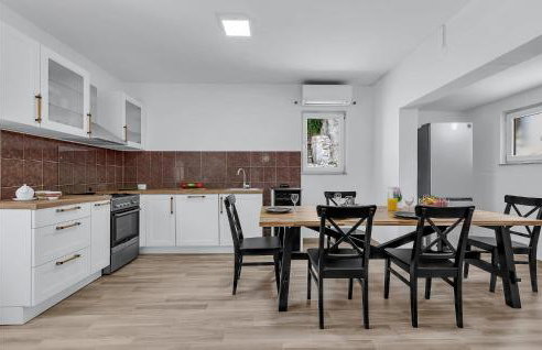 3 Bedroom Awesome Home In Vrgorac - Foto 24