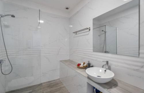 3 Apartamentos Omanai Tenerife Sur - Foto 2