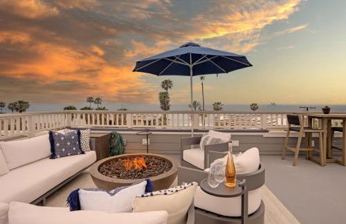 Coastal retreat near the beach w Panoramic Ocean Views, Rooftop Deck, & Firepit - Foto 38