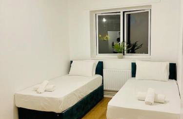 2BD CanaryWharf Mile End Private Balcony FREE Parking - Foto 14