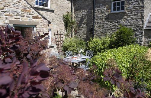 Theaked Stones - Photo 38