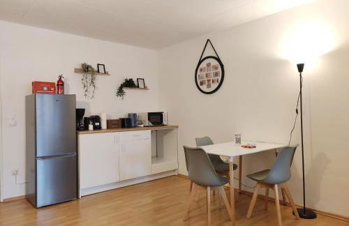 Charming Old Town Apartments - Photo 19