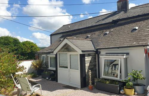 Bracken's Retreat - Photo 1