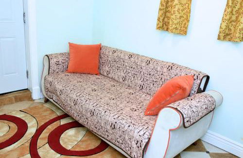 Handsome Home Renovated - close to Metro - Foto 50