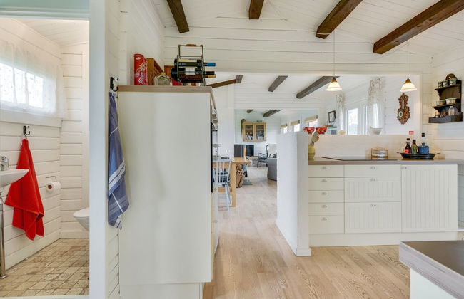 "Ylvie" - 150m from the sea - Foto 27