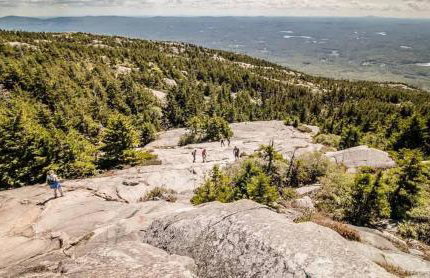 NEW cozy getaway near Mt Monadnock with hot tub - Foto 54