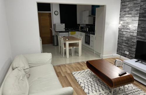 Potters Lodge, Oldham, Manchester by Edl Ventures Ltd - Foto 25