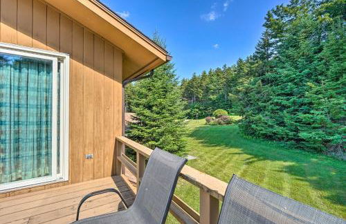 Family Winter Retreat with Hot Tub 14 Mi to Slopes! - Foto 35