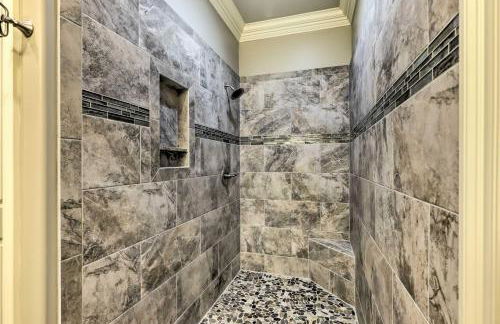 Diamondhead Condo - Marina, Pool Access and Golfing! - Foto 18